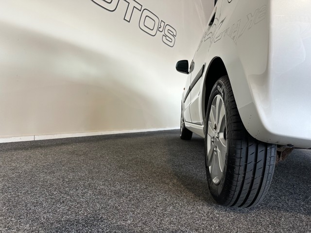 SUZUKI ALTO 1.0 EXCLUSIVE NAP l 5DRS l ELEK RAMEN l RIJKLAAR l AIRCO l , SK Autos, Emmen