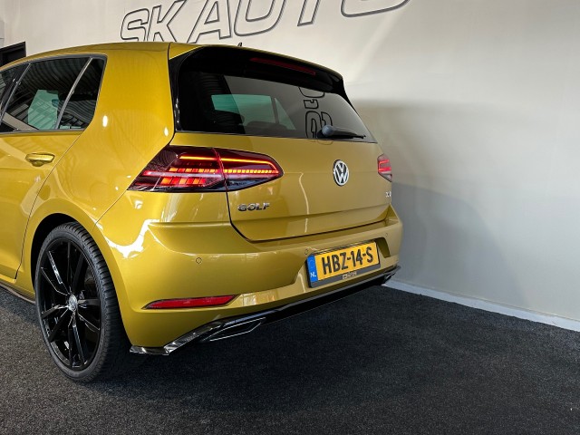 VOLKSWAGEN GOLF 1.5 TSI HL BNS R l DIGITAAL DASH l CARPLAY l STOELVERW l ACC l DSG l , SK Autos, Emmen