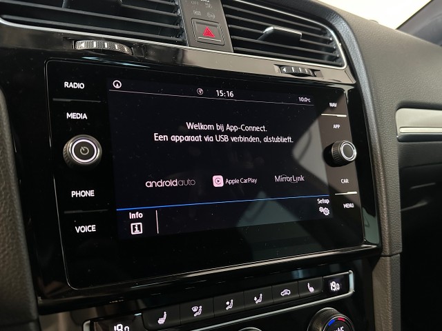 VOLKSWAGEN GOLF 1.5 TSI HL BNS R l DIGITAAL DASH l CARPLAY l STOELVERW l ACC l DSG l , SK Autos, Emmen