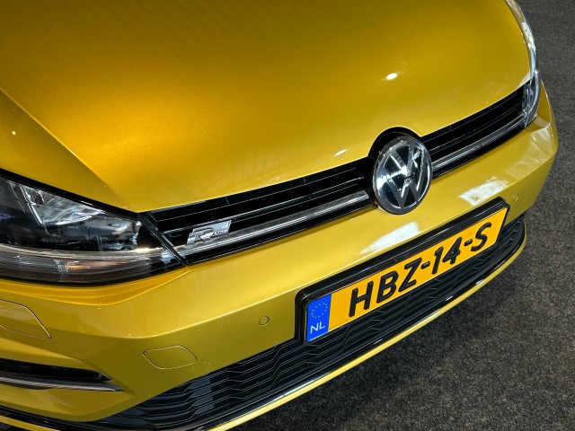 VOLKSWAGEN GOLF 1.5 TSI HL BNS R l DIGITAAL DASH l CARPLAY l STOELVERW l ACC l DSG l , SK Autos, Emmen