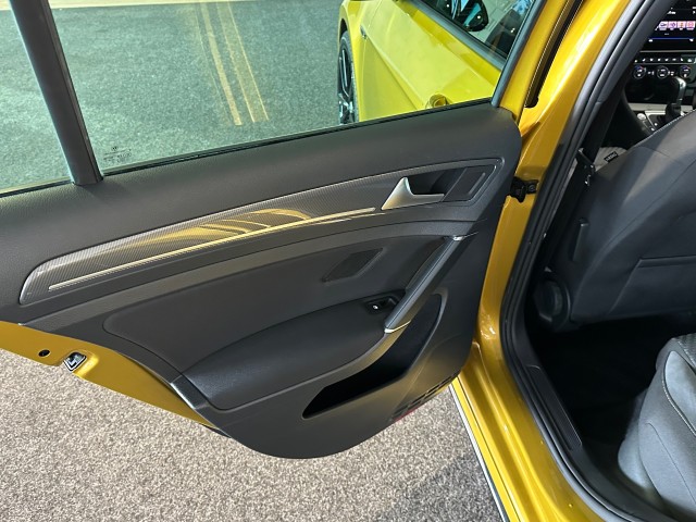 VOLKSWAGEN GOLF 1.5 TSI HL BNS R l DIGITAAL DASH l CARPLAY l STOELVERW l ACC l DSG l , SK Autos, Emmen