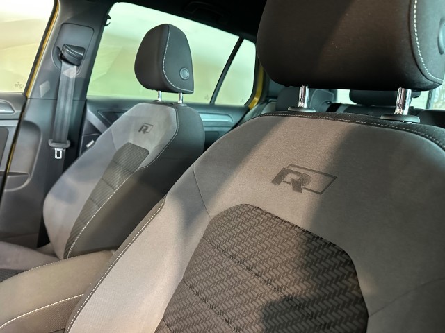 VOLKSWAGEN GOLF 1.5 TSI HL BNS R l DIGITAAL DASH l CARPLAY l STOELVERW l ACC l DSG l , SK Autos, Emmen