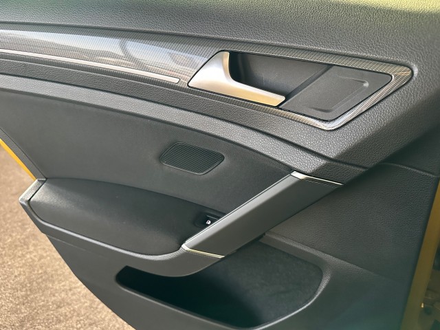 VOLKSWAGEN GOLF 1.5 TSI HL BNS R l DIGITAAL DASH l CARPLAY l STOELVERW l ACC l DSG l , SK Autos, Emmen