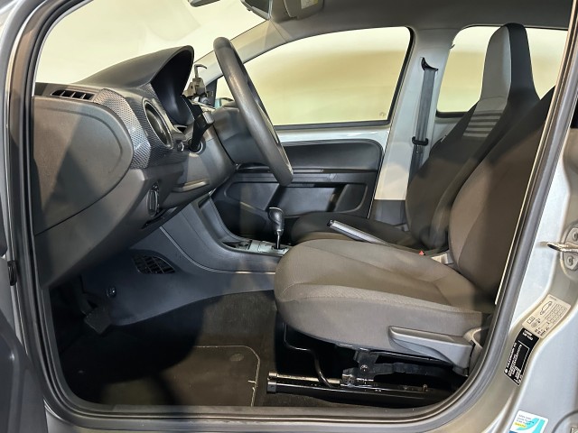 VOLKSWAGEN UP 1.0 BMT MOVE UP! NL AUTO l AUTOMAAT! l UNIEKE KM l 5DRS l BLUETOOTH l , SK Autos, Emmen