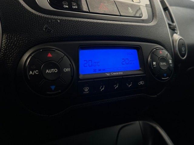 HYUNDAI IX35 2.0I STYLE l NAP l CAMERA l TREKHAAK l PANO l NAVI l CLIMA l , SK Autos, Emmen