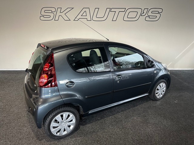PEUGEOT 107 1.0 ACTIVE NAP l 5DRS l AIRCO l ELEK RAMEN l , SK Autos, Emmen