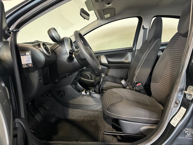 PEUGEOT 107 1.0 ACTIVE NAP l 5DRS l AIRCO l ELEK RAMEN l , SK Autos, Emmen