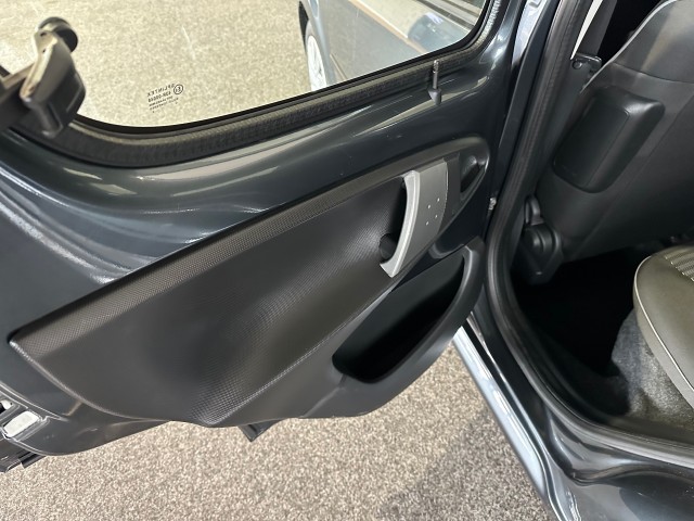 PEUGEOT 107 1.0 ACTIVE NAP l 5DRS l AIRCO l ELEK RAMEN l , SK Autos, Emmen