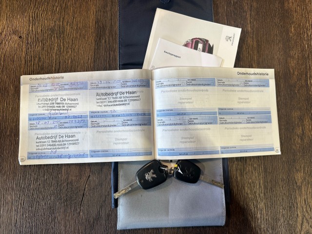 PEUGEOT 107 1.0 ACTIVE NAP l 5DRS l AIRCO l ELEK RAMEN l , SK Autos, Emmen