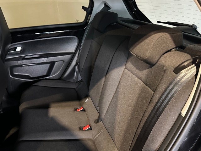 VOLKSWAGEN UP 1.0 BMT MOVE UP! NAP l BLACK ED l 5DRS l BLUETOOTH l AIRCO l , SK Autos, Emmen