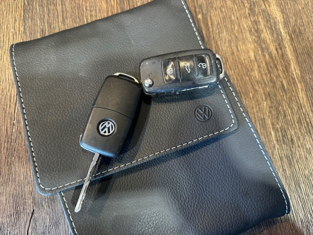 VOLKSWAGEN UP 1.0 BMT MOVE UP! NAP l BLACK ED l 5DRS l BLUETOOTH l AIRCO l , SK Autos, Emmen