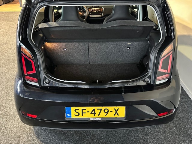 VOLKSWAGEN UP 1.0 BMT MOVE UP! NAP l BLACK ED l 5DRS l BLUETOOTH l AIRCO l , SK Autos, Emmen