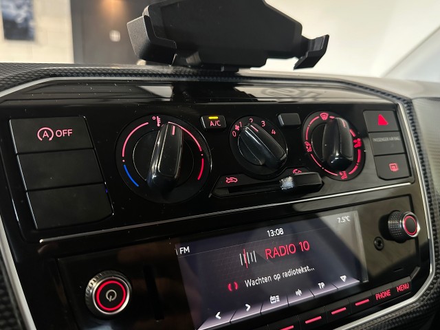 VOLKSWAGEN UP 1.0 BMT MOVE UP! NAP l BLACK ED l 5DRS l BLUETOOTH l AIRCO l , SK Autos, Emmen