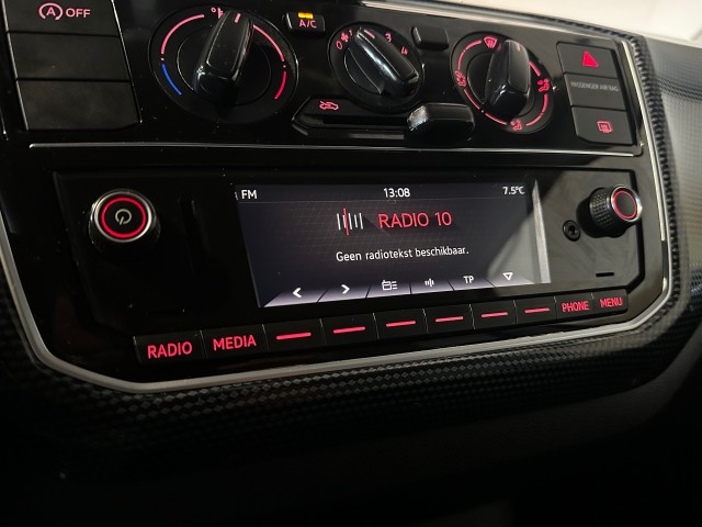 VOLKSWAGEN UP 1.0 BMT MOVE UP! NAP l BLACK ED l 5DRS l BLUETOOTH l AIRCO l , SK Autos, Emmen