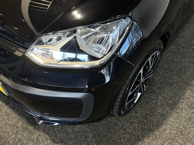 VOLKSWAGEN UP 1.0 BMT MOVE UP! NAP l BLACK ED l 5DRS l BLUETOOTH l AIRCO l , SK Autos, Emmen