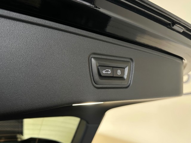 BMW 5-SERIE 530E M SPORT EDITION l NAP l HK SOUND l ACC l TREKHAAK l LED l , SK Autos, Emmen