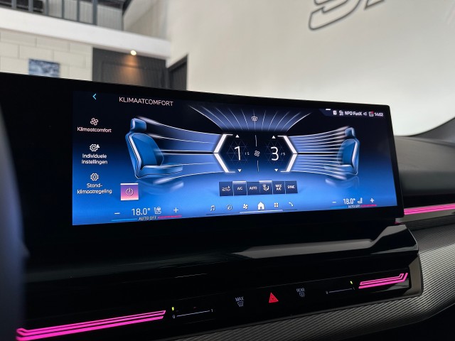 BMW 5-SERIE 530E M SPORT EDITION l NAP l HK SOUND l ACC l TREKHAAK l LED l , SK Autos, Emmen