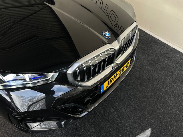 BMW 5-SERIE 530E M SPORT EDITION l NAP l HK SOUND l ACC l TREKHAAK l LED l , SK Autos, Emmen