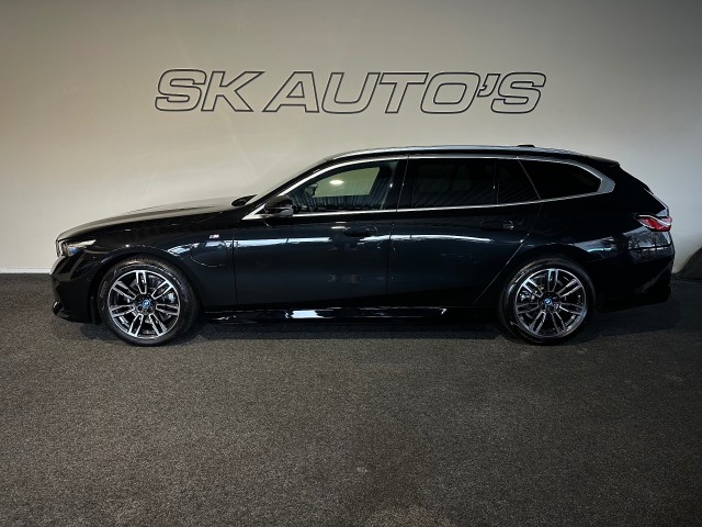 BMW 5-SERIE 530E M SPORT EDITION l NAP l HK SOUND l ACC l TREKHAAK l LED l , SK Autos, Emmen