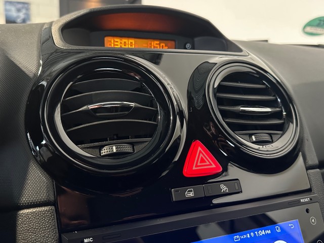 OPEL CORSA 1.4-16V 111 EDITION l NAP l AUTOMAAT l CRUISE l NAVI l TREKHAAK l , SK Autos, Emmen