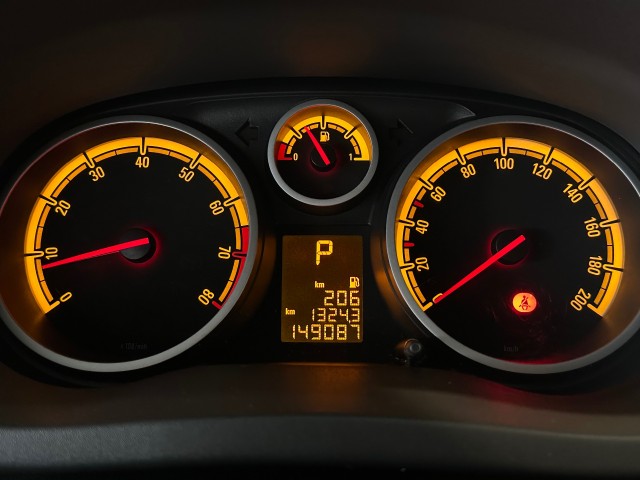 OPEL CORSA 1.4-16V 111 EDITION l NAP l AUTOMAAT l CRUISE l NAVI l TREKHAAK l , SK Autos, Emmen