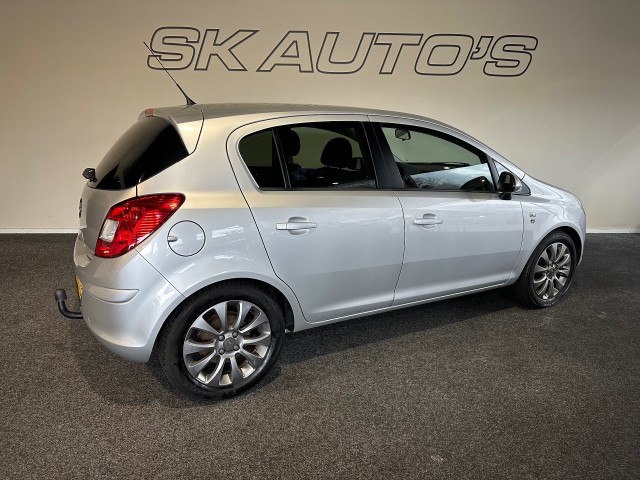 OPEL CORSA 1.4-16V 111 EDITION l NAP l AUTOMAAT l CRUISE l NAVI l TREKHAAK l , SK Autos, Emmen