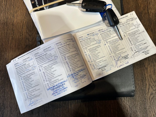 OPEL CORSA 1.4-16V 111 EDITION l NAP l AUTOMAAT l CRUISE l NAVI l TREKHAAK l , SK Autos, Emmen