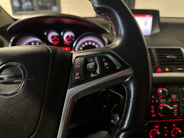 OPEL MERIVA 1.4 TURBO COSMO l NAP l TREKHAAK l NAVI l CRUISE l LMV l , SK Autos, Emmen