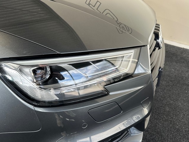 AUDI CABRIOLET 1.5 TFSI COD SP.SL.E NAP l R-LINE l CRUISE l NAVI l LMV l , SK Autos, Emmen