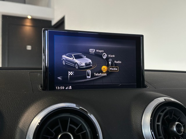 AUDI CABRIOLET 1.5 TFSI COD SP.SL.E NAP l R-LINE l CRUISE l NAVI l LMV l , SK Autos, Emmen