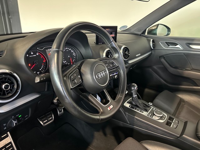 AUDI CABRIOLET 1.5 TFSI COD SP.SL.E NAP l R-LINE l CRUISE l NAVI l LMV l , SK Autos, Emmen