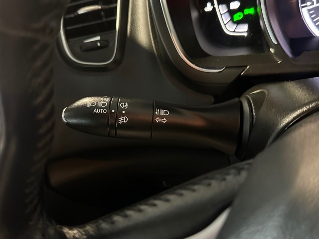 RENAULT SCENIC 1.3 TCE LIMITED l 7PRS l NAP l AUTOMAAT l PANORAMA l CAMERA l NAVI l , SK Autos, Emmen