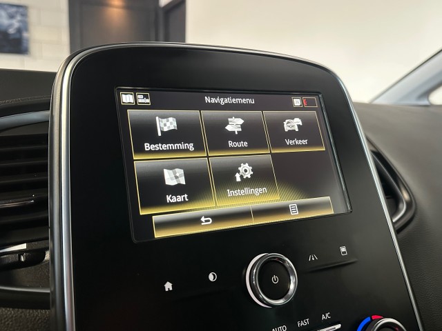 RENAULT SCENIC 1.3 TCE LIMITED l 7PRS l NAP l AUTOMAAT l PANORAMA l CAMERA l NAVI l , SK Autos, Emmen