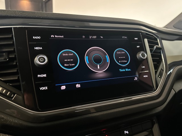 VOLKSWAGEN T-ROC 2.0 TSI 4MOTION SP. l DIGITAAL DASH l ELEK ACHTERKL l CAMERA l STOELVERW l , SK Autos, Emmen