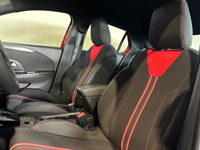 OPEL CORSA 1.2 LEVEL 4 l NAP l AUTOMAAT l CRUISE l STOELVERW l CLIMA l AFN TREKHA l CAM l , SK Autos, Emmen