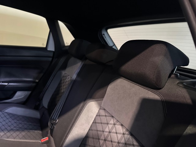 VOLKSWAGEN POLO 1.0 TSI R-LINE BNS l NAP l IQ LIGHT l STOELVERW l ACC l LMV l CARPLAY l , SK Autos, Emmen