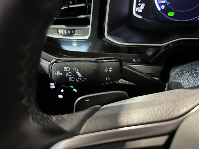 VOLKSWAGEN POLO 1.0 TSI R-LINE BNS l NAP l IQ LIGHT l STOELVERW l ACC l LMV l CARPLAY l , SK Autos, Emmen