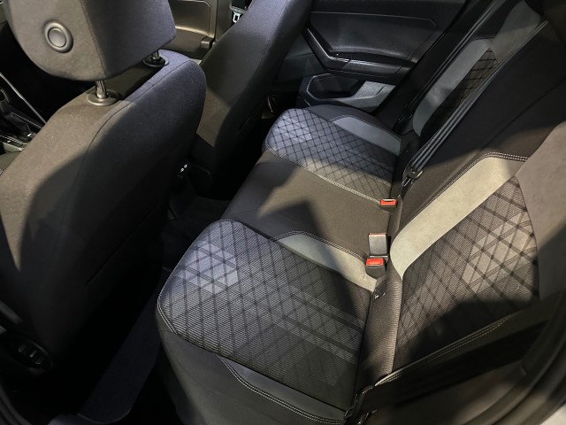 VOLKSWAGEN POLO 1.0 TSI R-LINE BNS l NAP l IQ LIGHT l STOELVERW l ACC l LMV l CARPLAY l , SK Autos, Emmen