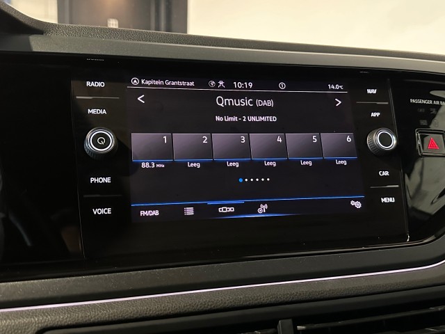 VOLKSWAGEN POLO 1.0 TSI R-LINE BNS l NAP l IQ LIGHT l STOELVERW l ACC l LMV l CARPLAY l , SK Autos, Emmen