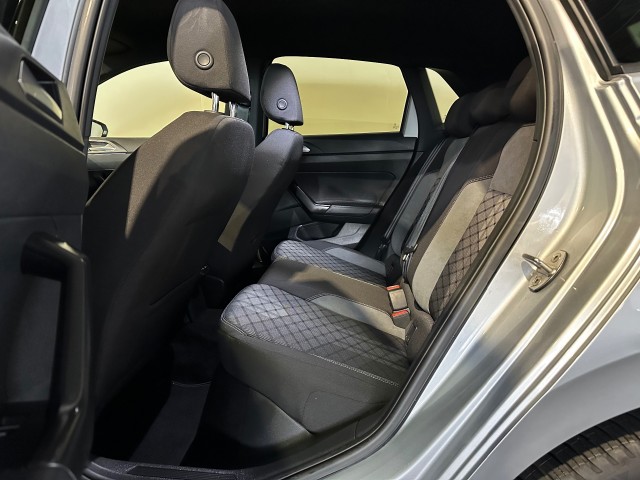 VOLKSWAGEN POLO 1.0 TSI R-LINE BNS l NAP l IQ LIGHT l STOELVERW l ACC l LMV l CARPLAY l , SK Autos, Emmen