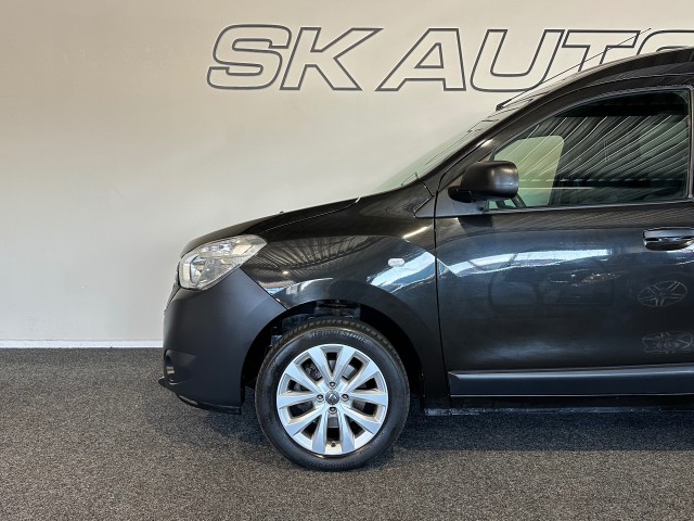 DACIA DOKKER 1.5 DCI 75 ESSENTIAL l NEW DISTRI l SCHUIFDEUR l NAVI l PDC l TREKHAAK l , SK Autos, Emmen