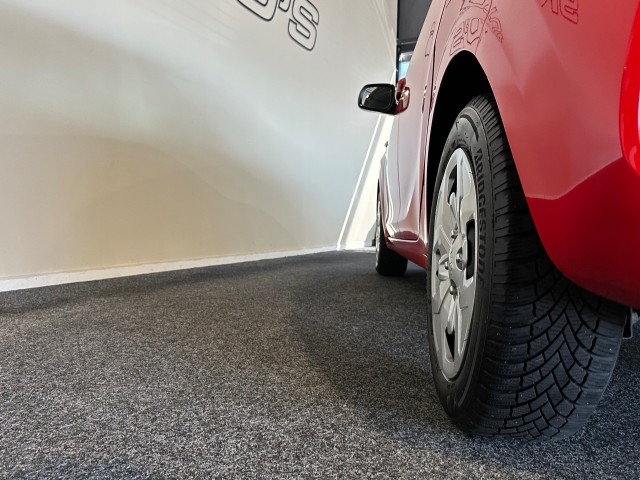 KIA PICANTO 1.0 MPI COMF.PL.L. l NAP l 5DRS l CRUISE l AIRCO l CARPLAY l , SK Autos, Emmen