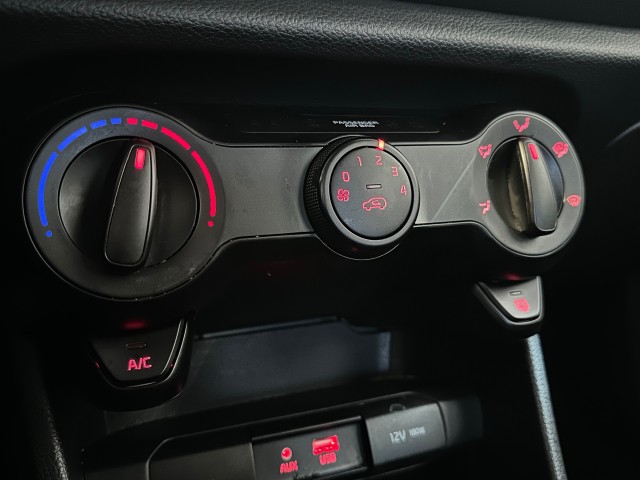 KIA PICANTO 1.0 MPI COMF.PL.L. l NAP l 5DRS l CRUISE l AIRCO l CARPLAY l , SK Autos, Emmen