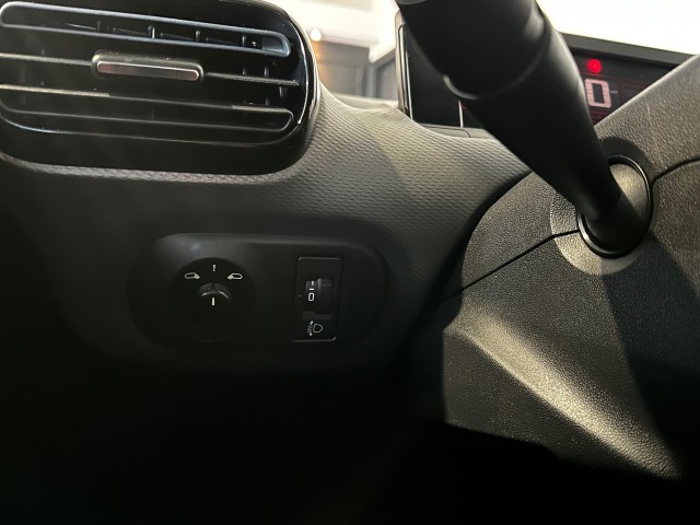 CITROEN C4 1.2 PURET. BUSINESS l NAP l CLIMA l TREKHAAK l CRUISE l NAVI l , SK Autos, Emmen