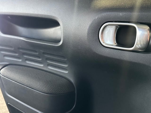 CITROEN C4 1.2 PURET. BUSINESS l NAP l CLIMA l TREKHAAK l CRUISE l NAVI l , SK Autos, Emmen