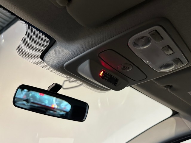 RENAULT CLIO 0.9 TCE NIGHT&DAY l NAP l STARTSTOP l NAVI l PDC l BLUETOOTH l , SK Autos, Emmen