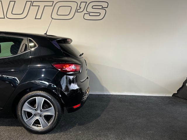 RENAULT CLIO 0.9 TCE NIGHT&DAY l NAP l STARTSTOP l NAVI l PDC l BLUETOOTH l , SK Autos, Emmen