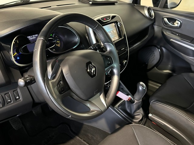 RENAULT CLIO 0.9 TCE NIGHT&DAY l NAP l STARTSTOP l NAVI l PDC l BLUETOOTH l , SK Autos, Emmen