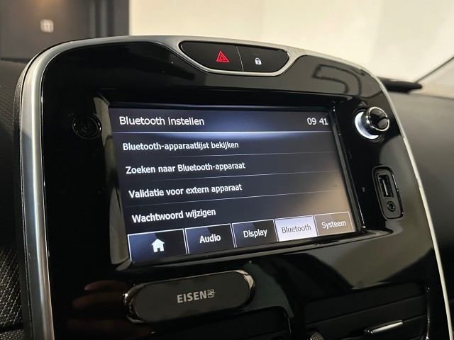 RENAULT CLIO 0.9 TCE NIGHT&DAY l NAP l STARTSTOP l NAVI l PDC l BLUETOOTH l , SK Autos, Emmen