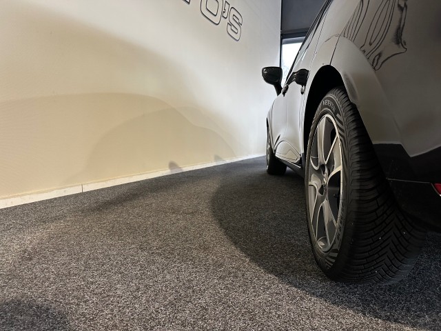 RENAULT CLIO 0.9 TCE NIGHT&DAY l NAP l STARTSTOP l NAVI l PDC l BLUETOOTH l , SK Autos, Emmen